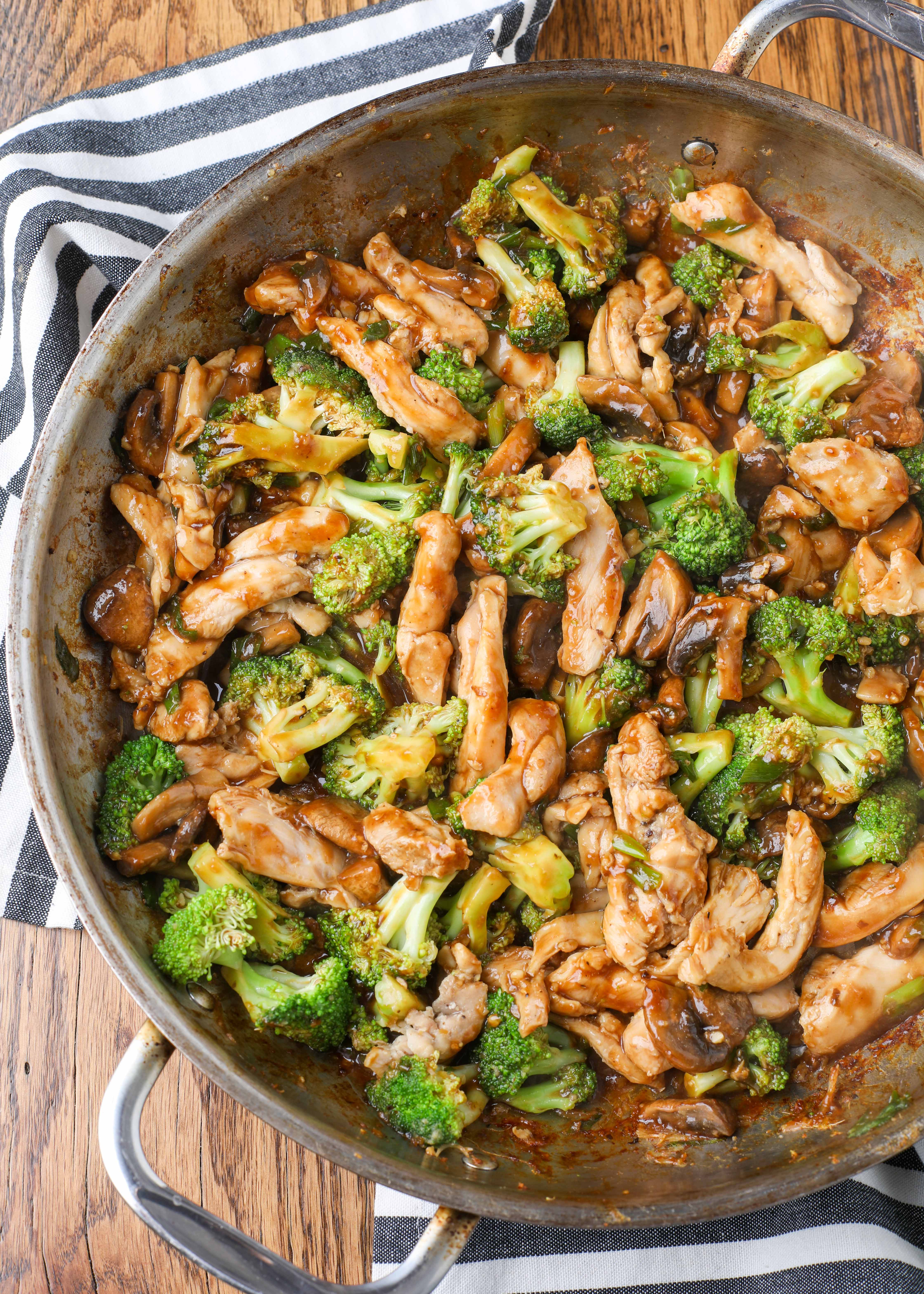 Flavorful Ginger Chicken Broccoli Stir Fry with Homemade Sauce